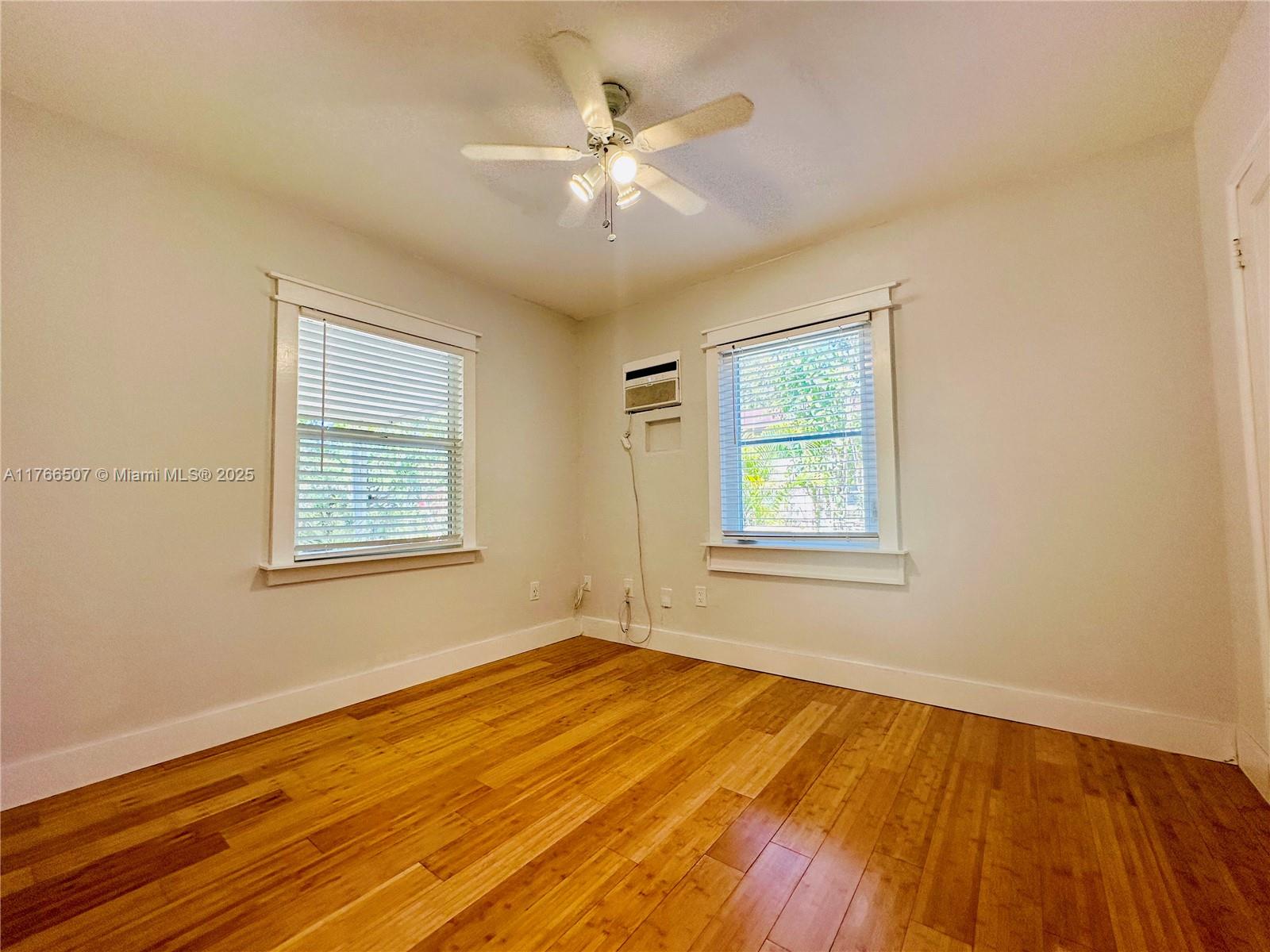 765 NW 125th St