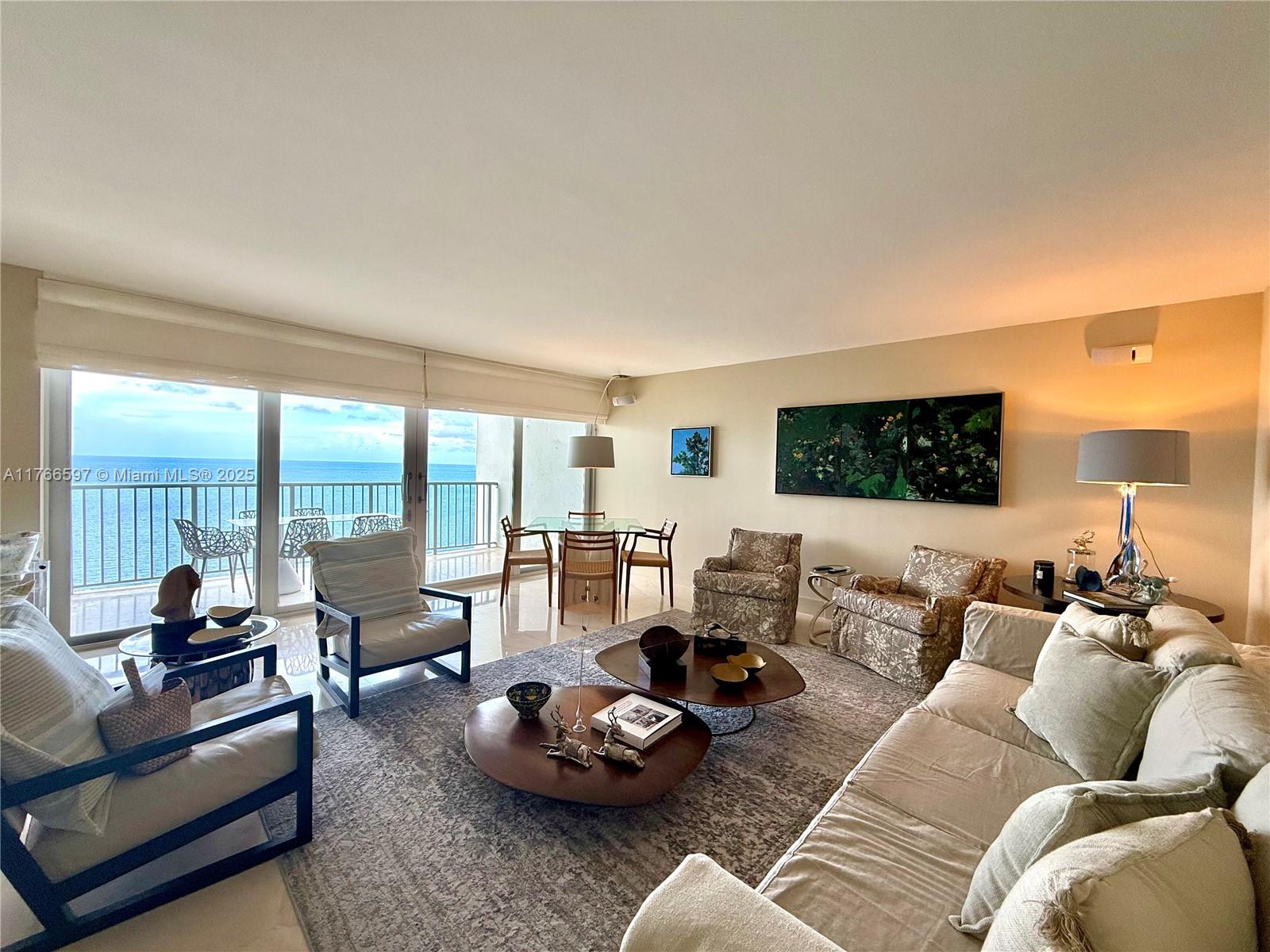881 Ocean Dr # 25E