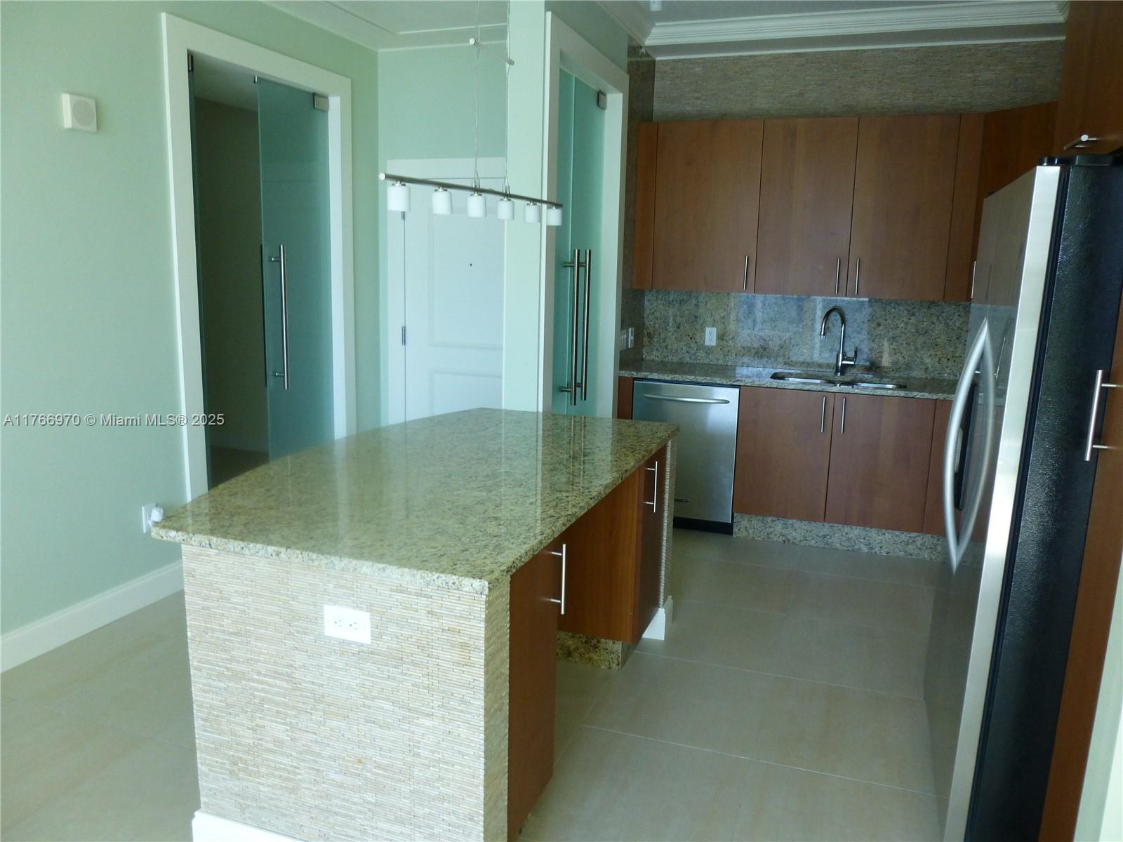 1945 S Ocean Dr # 1402