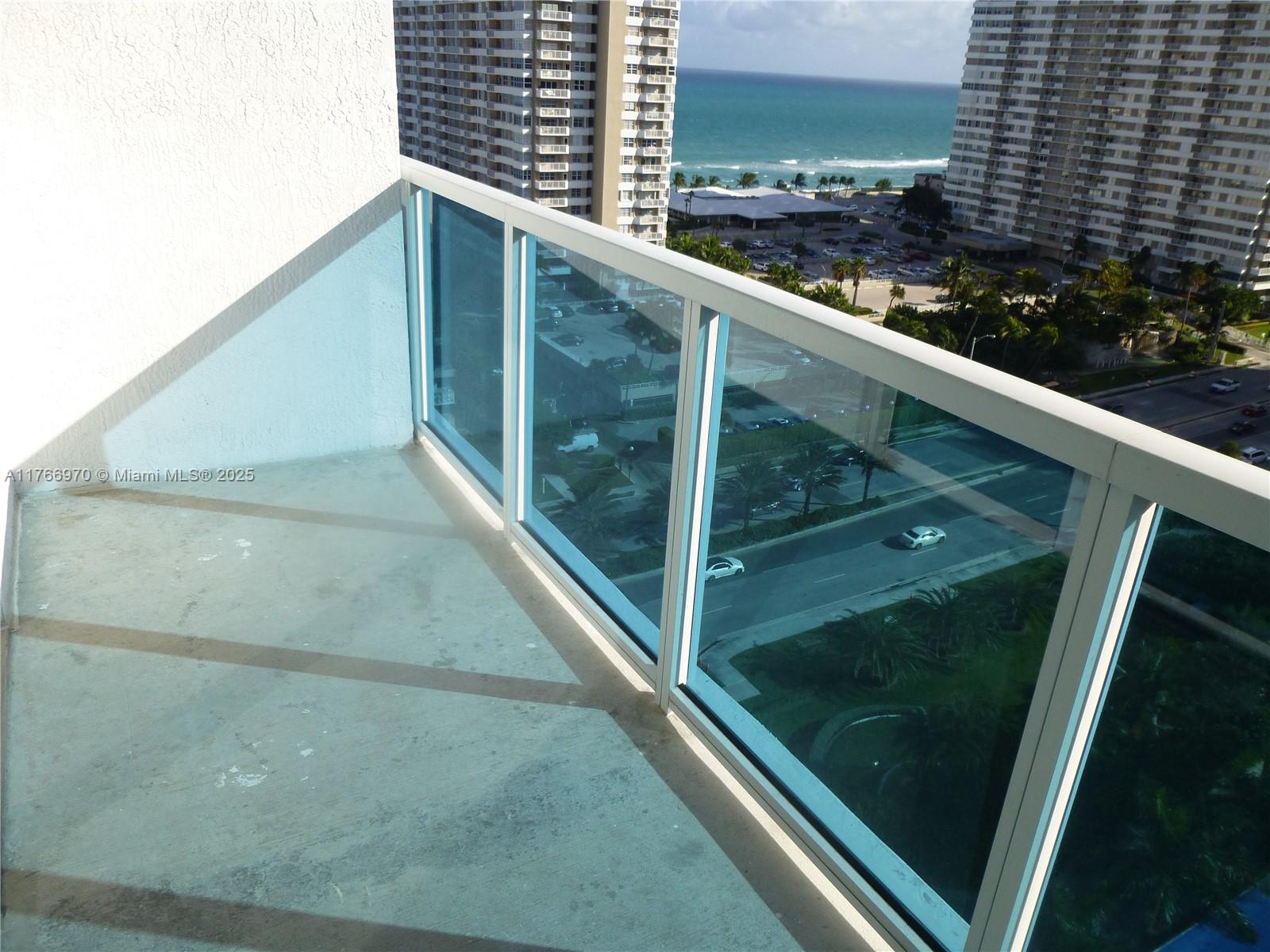 1945 S Ocean Dr # 1402