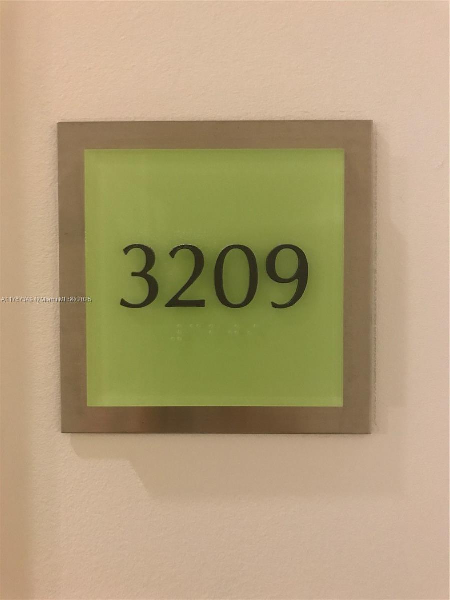 133 NE 2 Ave # 3209