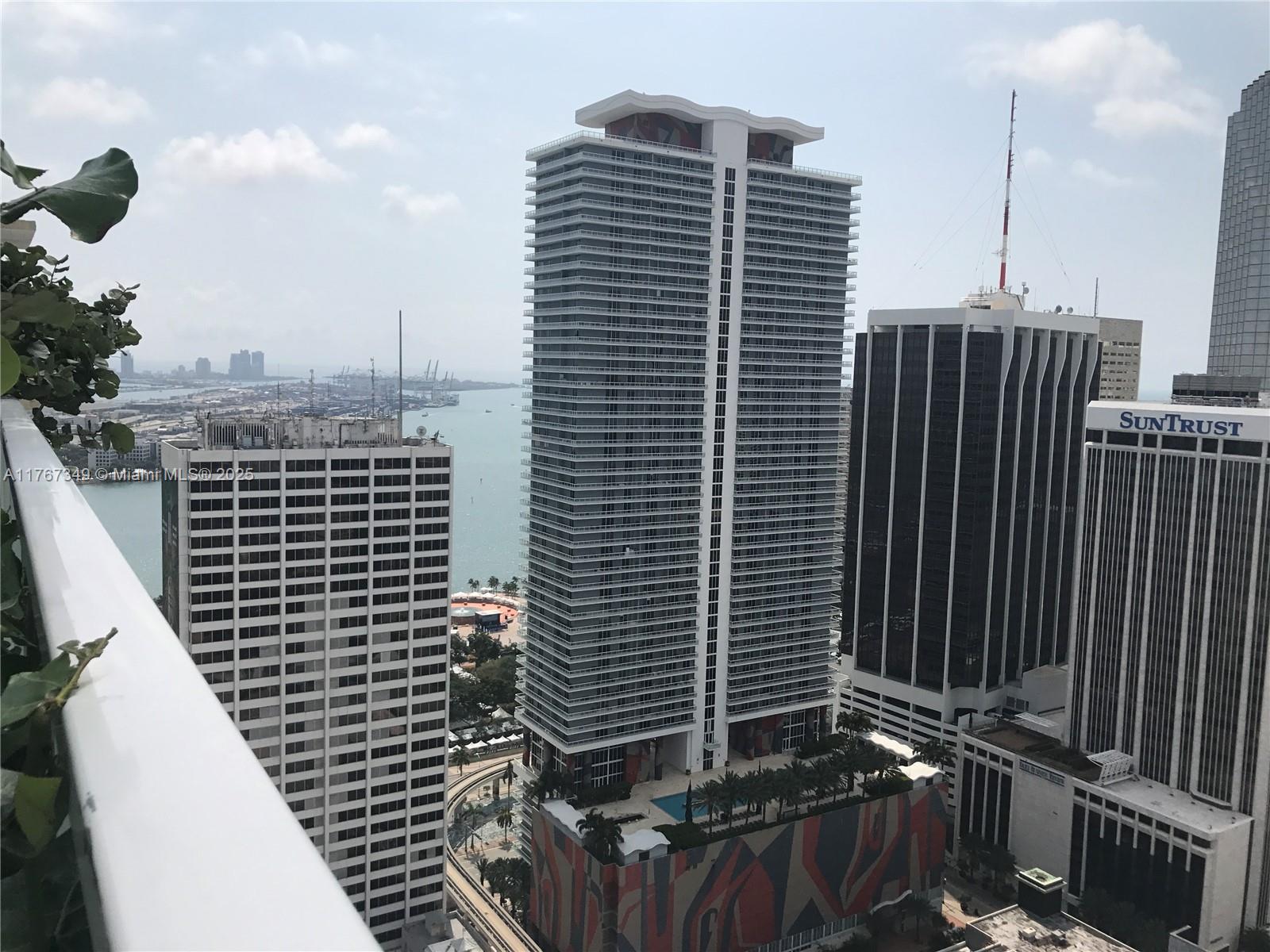 133 NE 2 Ave # 3209
