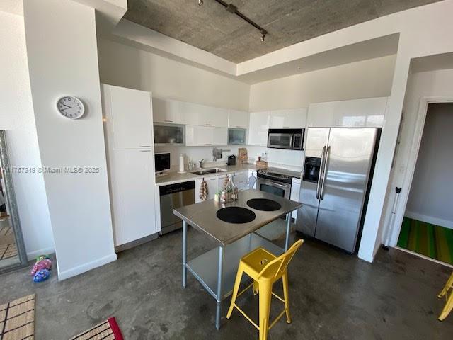 133 NE 2 Ave # 3209