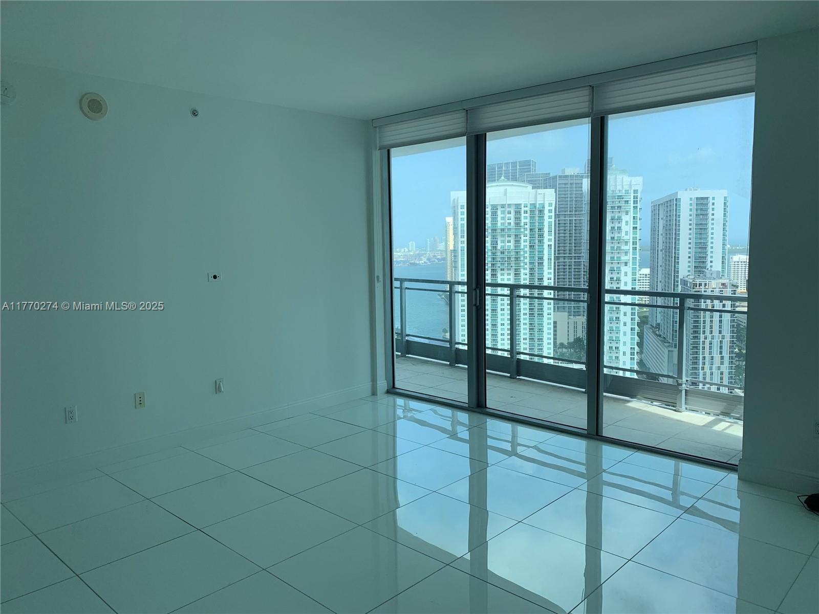 90 SW 3rd St # 3610