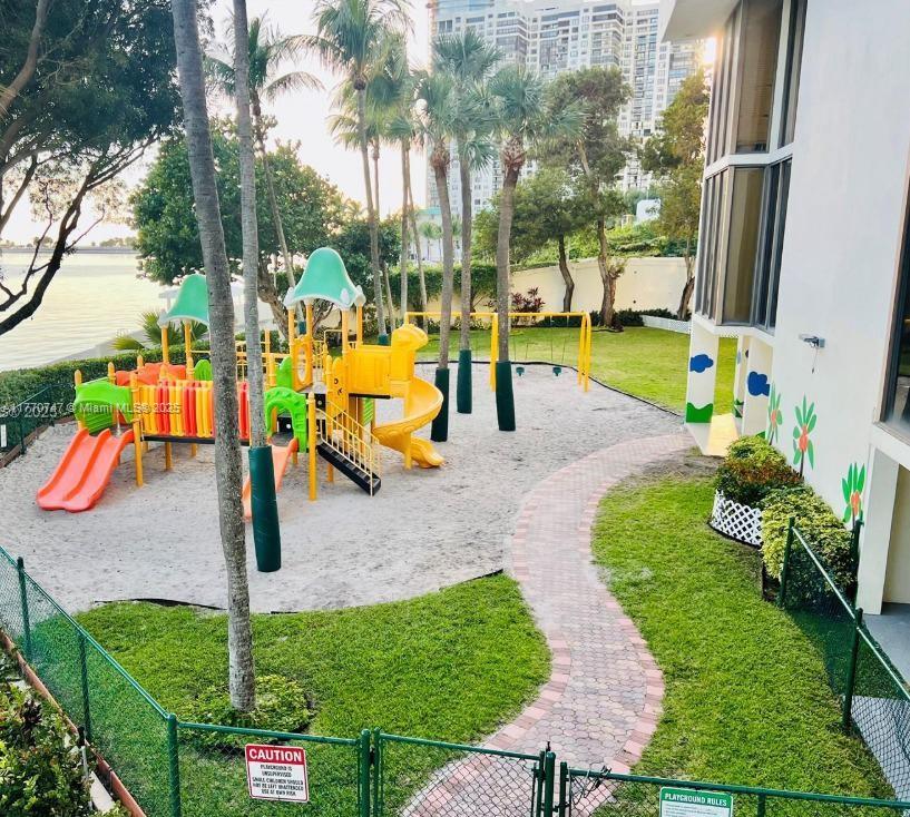 1901 Brickell Ave # B2310