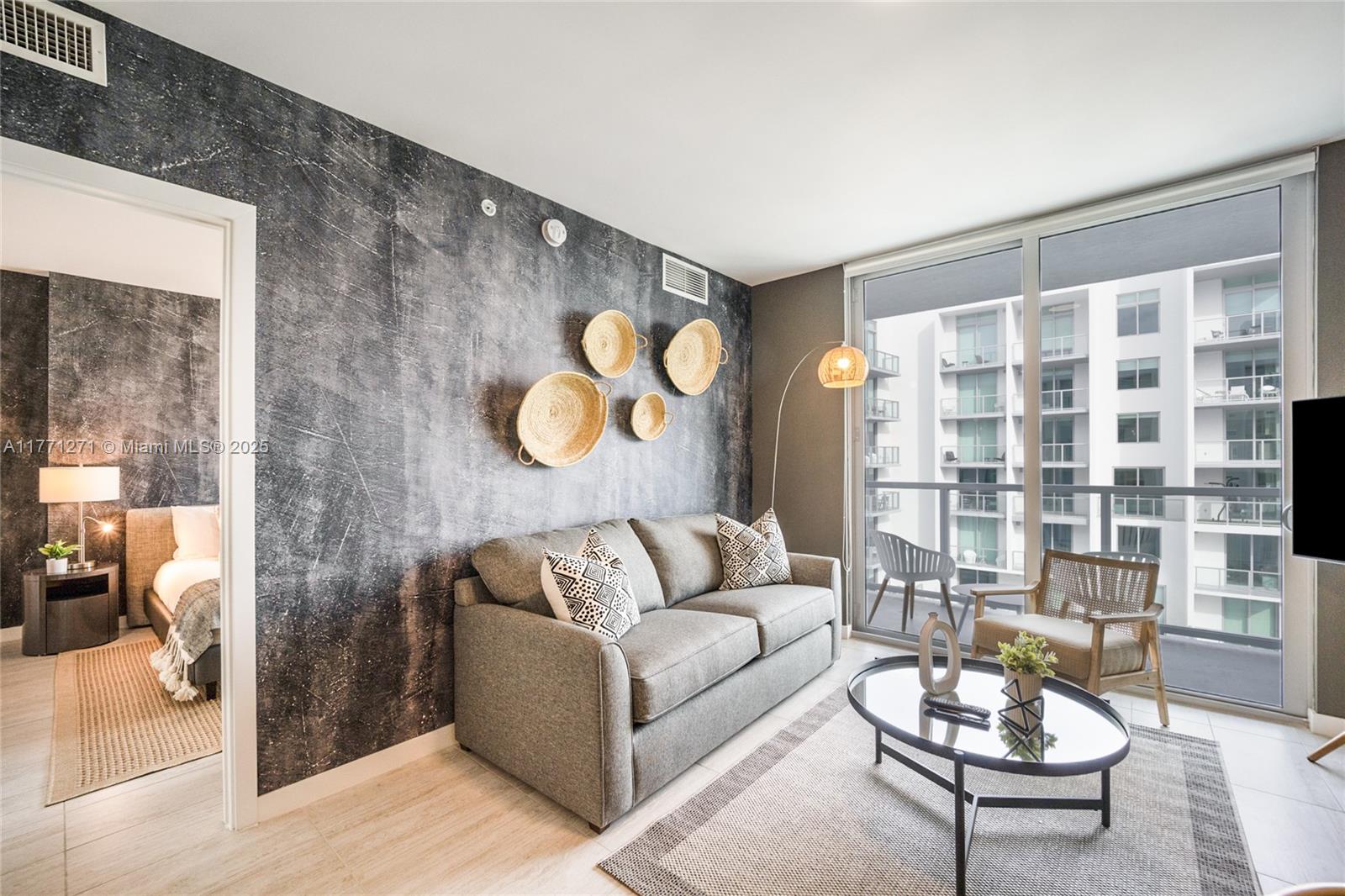 3900 Biscayne Blvd # 1016 Unit: S-1016