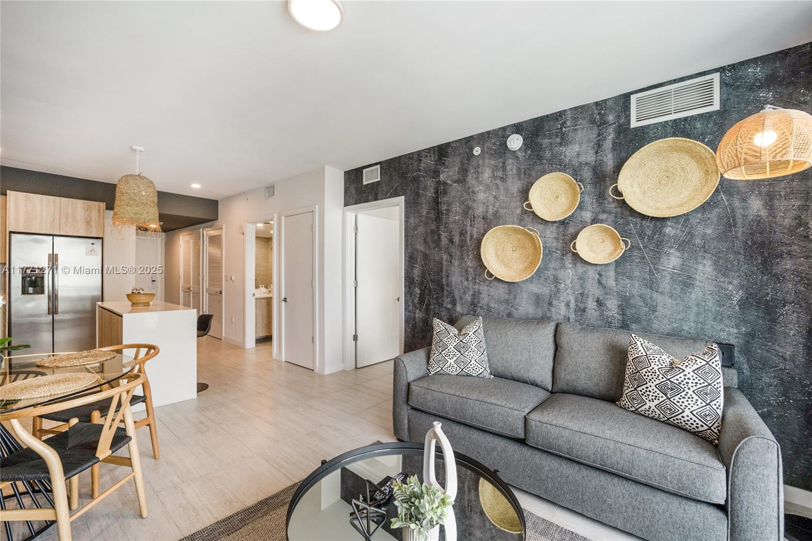 3900 Biscayne Blvd # 1016 Unit: S-1016