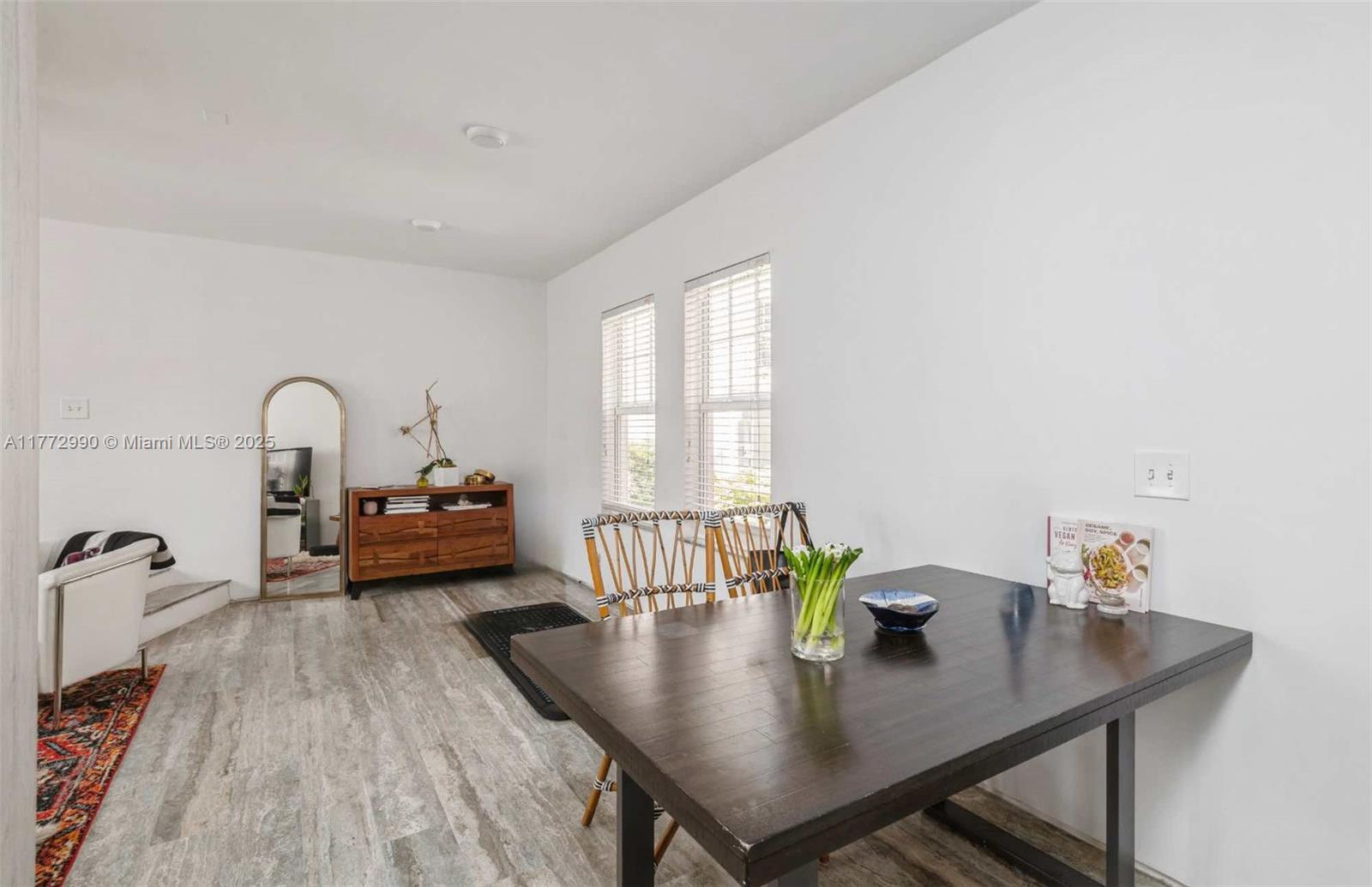 756 Meridian Ave # 11