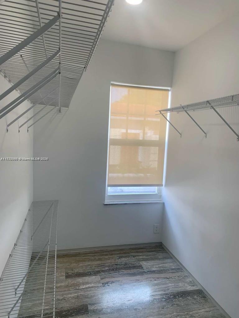 756 Meridian Ave # 11