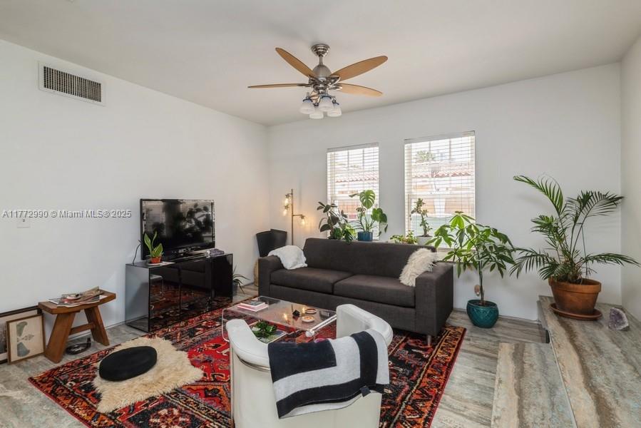 756 Meridian Ave # 11