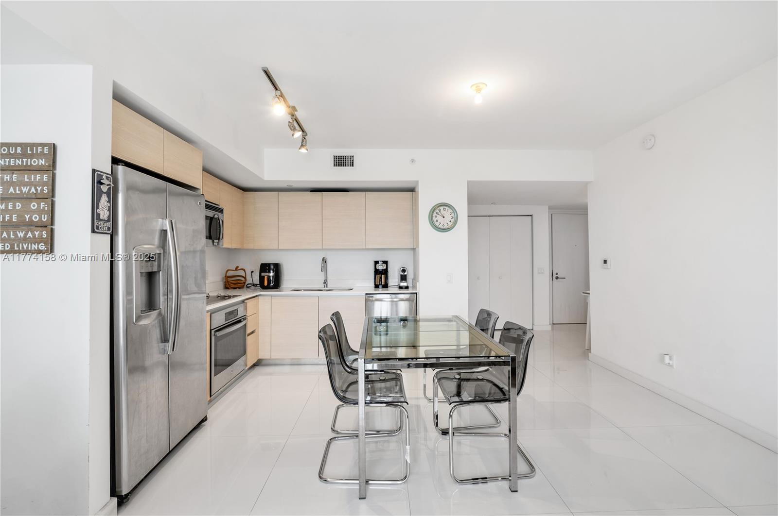 4250 Biscayne Blvd # 1106