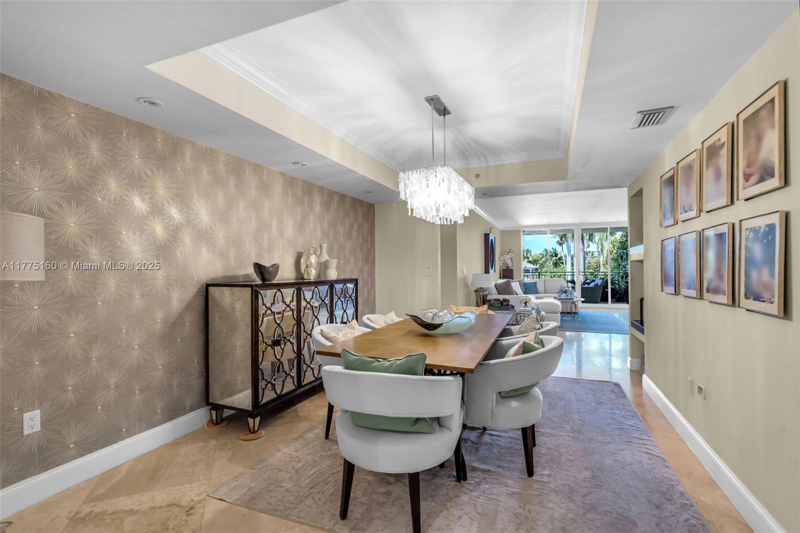 765 Crandon Blvd # 202
