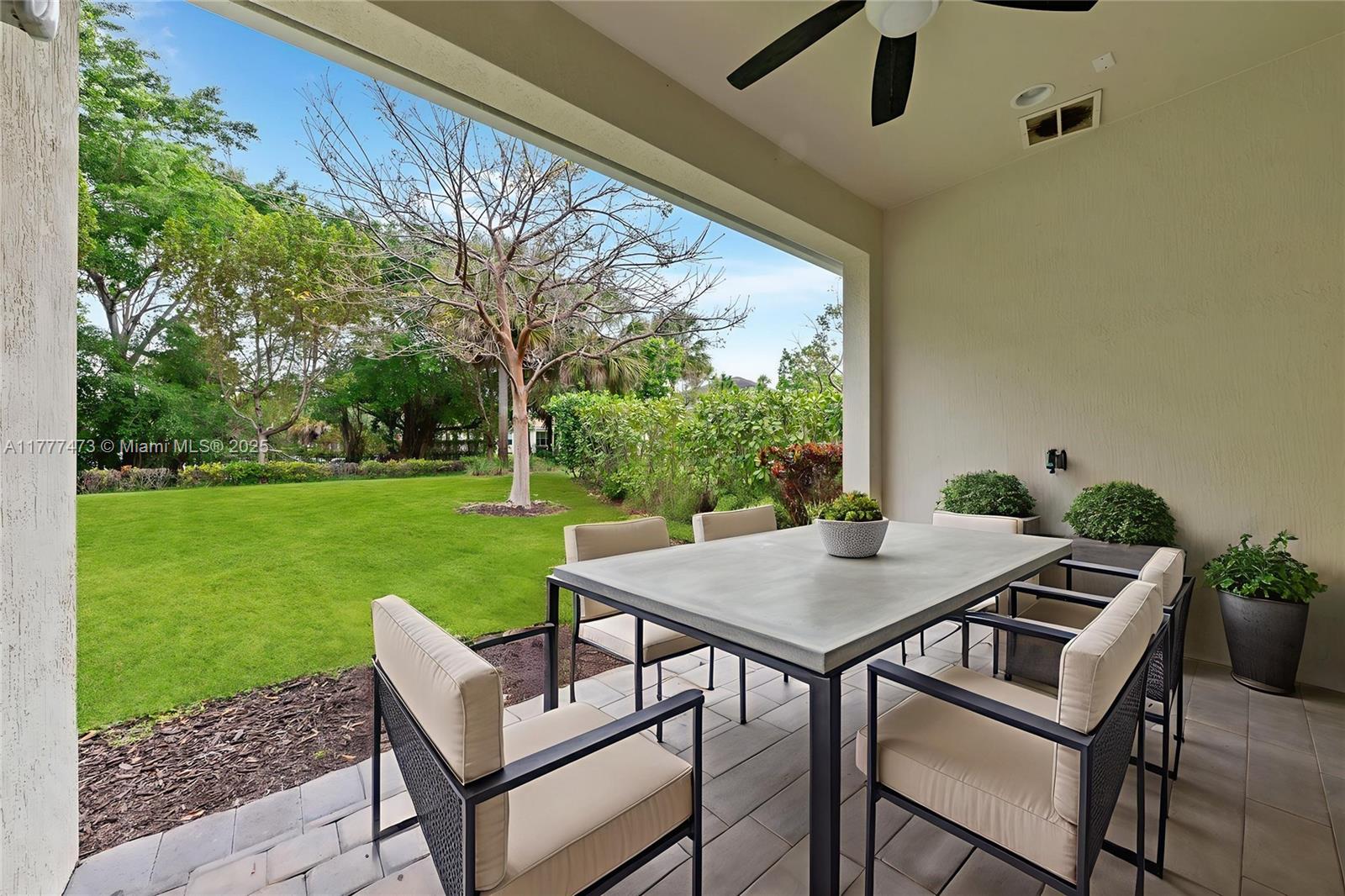 4233 Large Leaf Ln