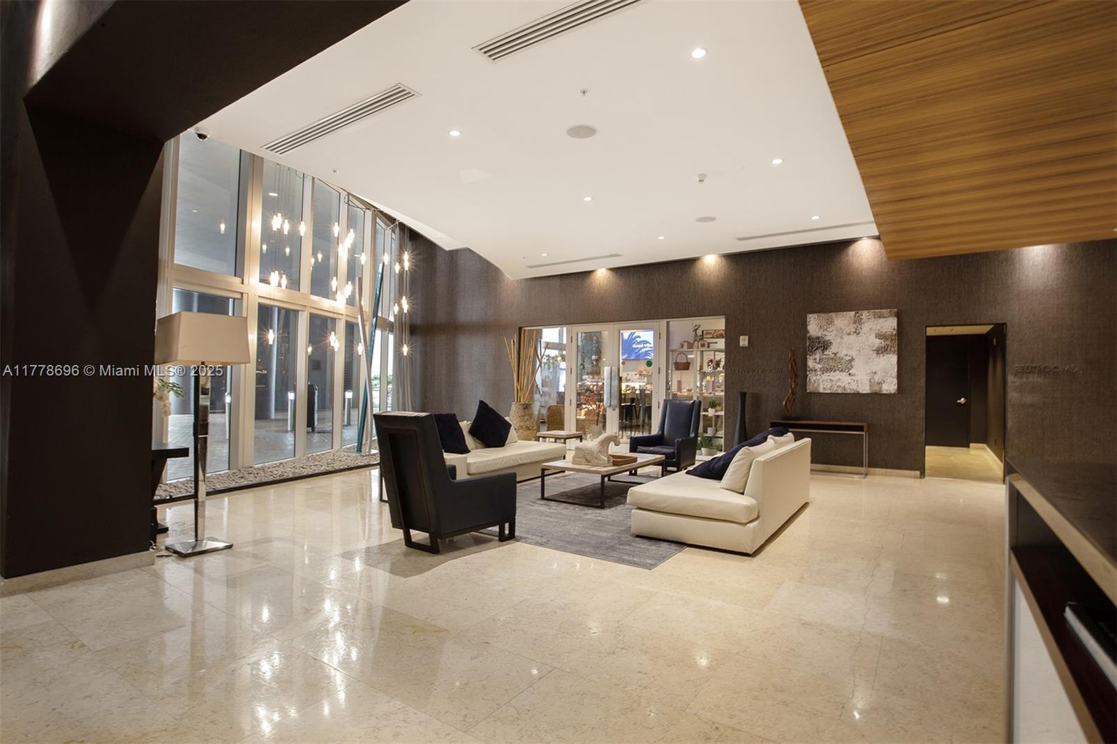 60 SW 13th St # 2001