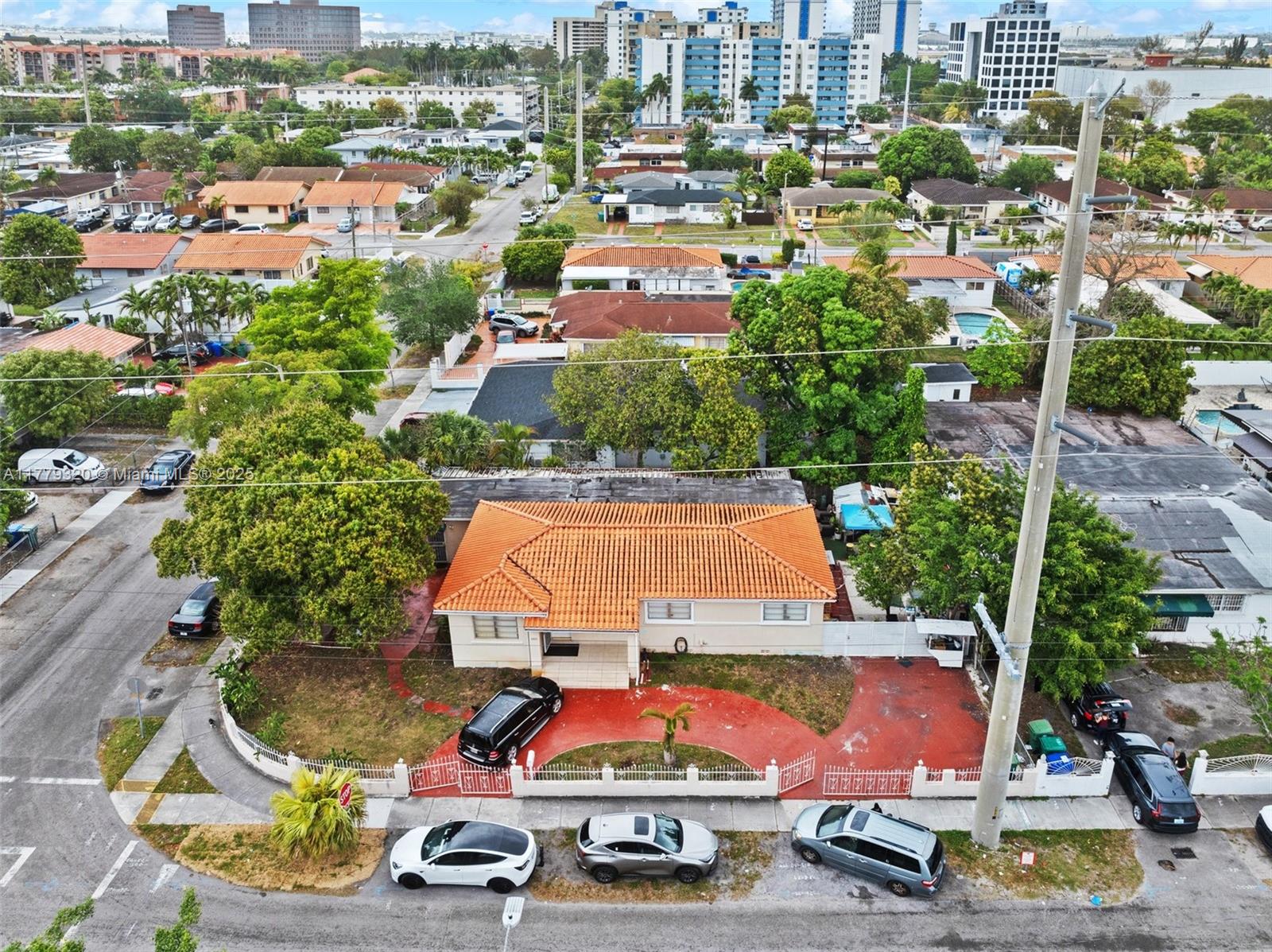 5031 NW 4th St