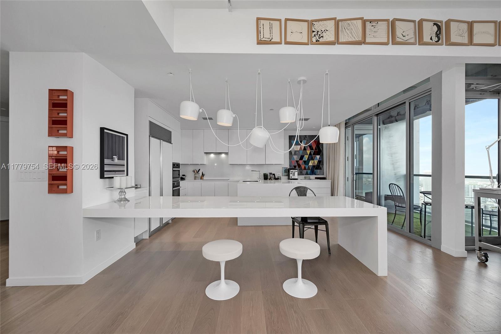 1425 Brickell Ave # 61E