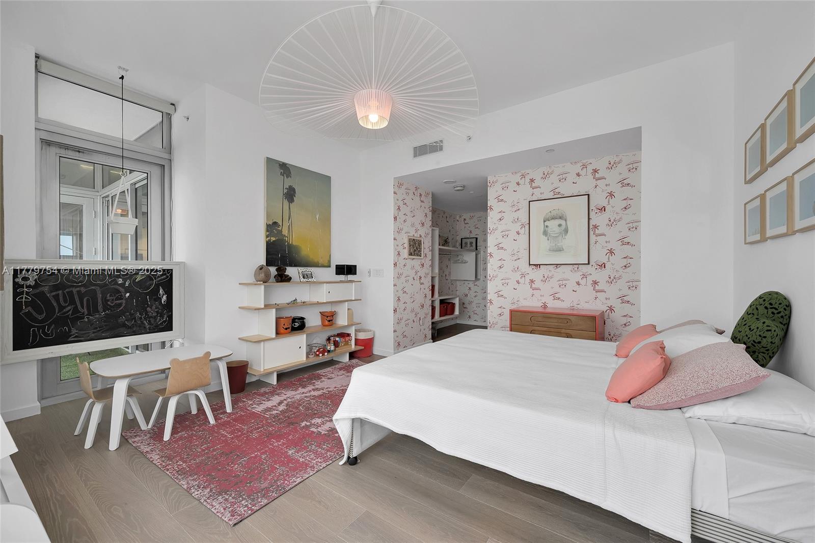 1425 Brickell Ave # 61E