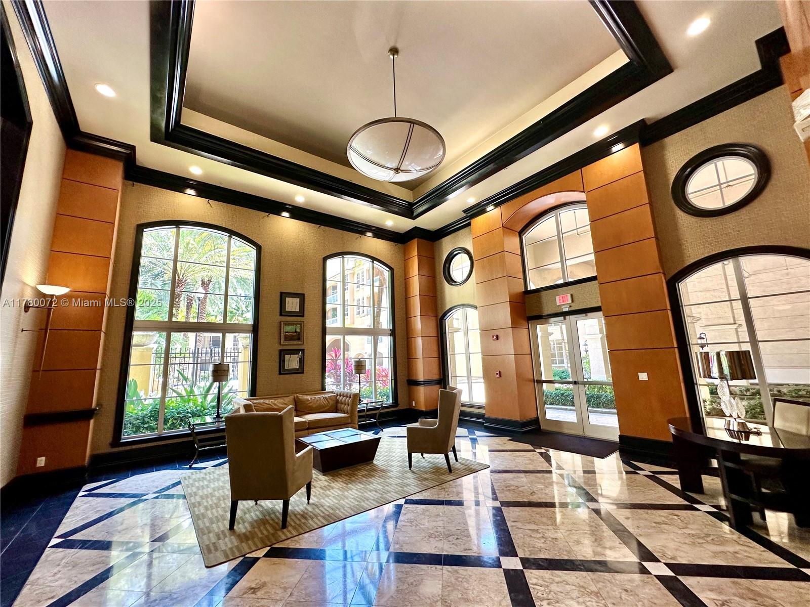 3001 NE 185th St # 336