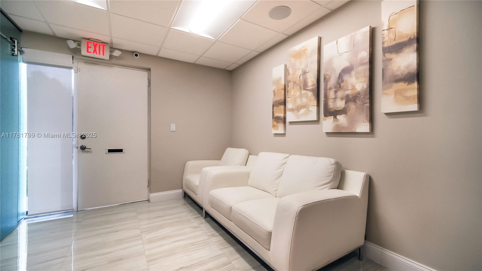 201 N University Dr # 14