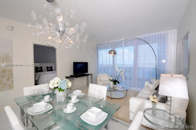 200 Biscayne Boulevard Way # 3809