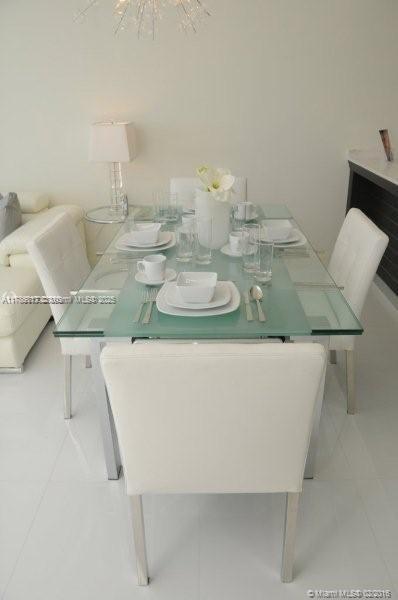 200 Biscayne Boulevard Way # 3809