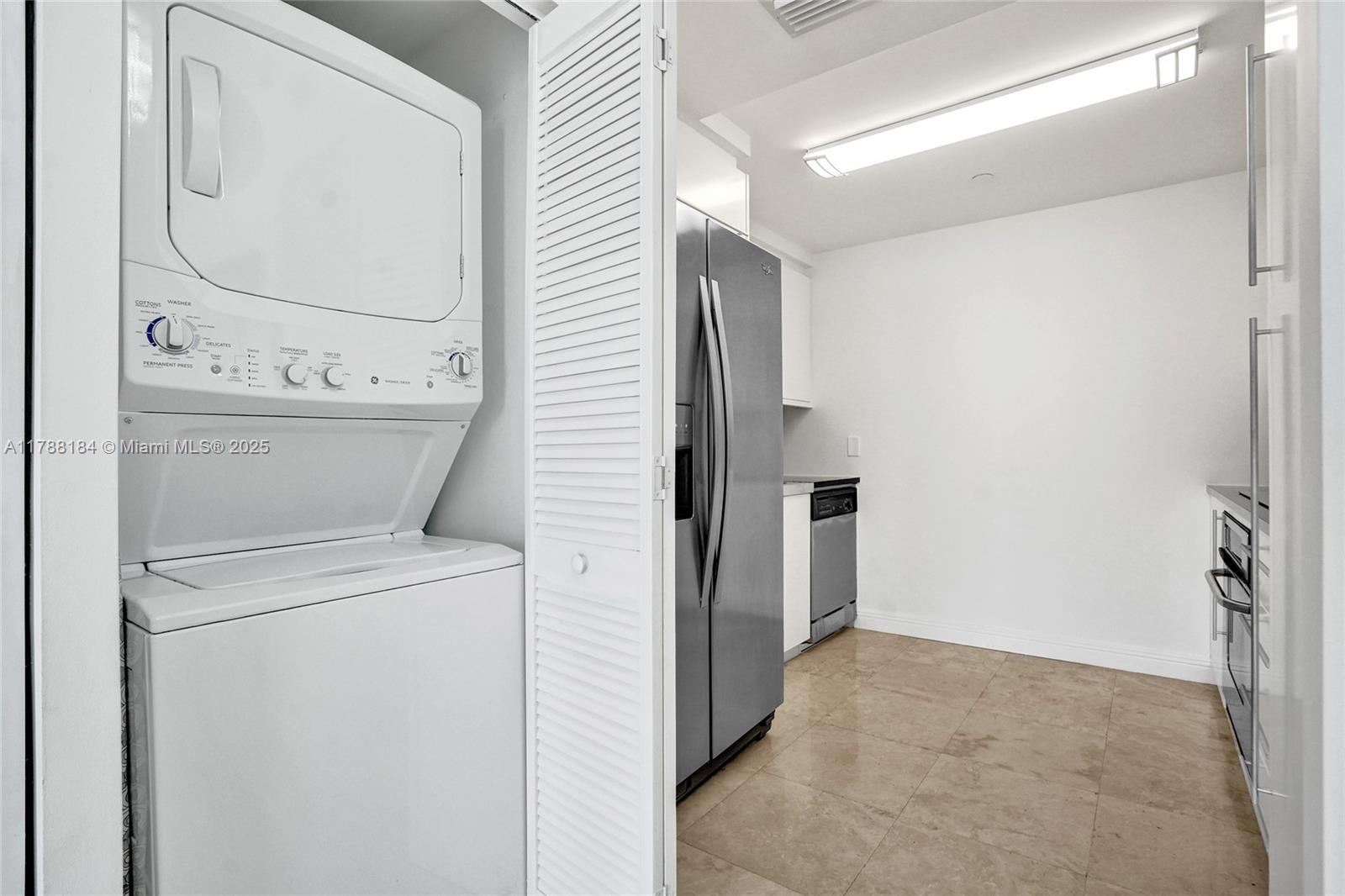 6365 Collins Ave # 2604