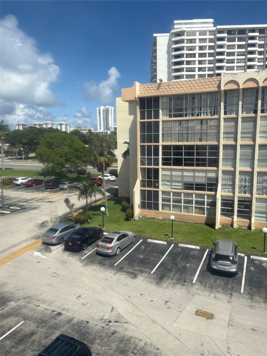701 Three Islands Blvd # 409