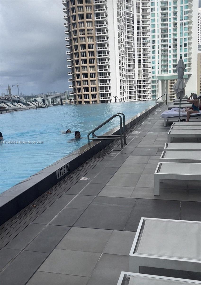 495 Brickell Ave # 2801