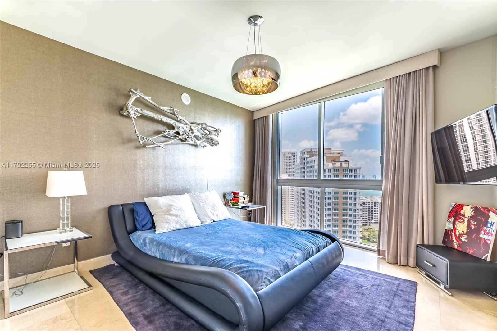 495 Brickell Ave # 2801