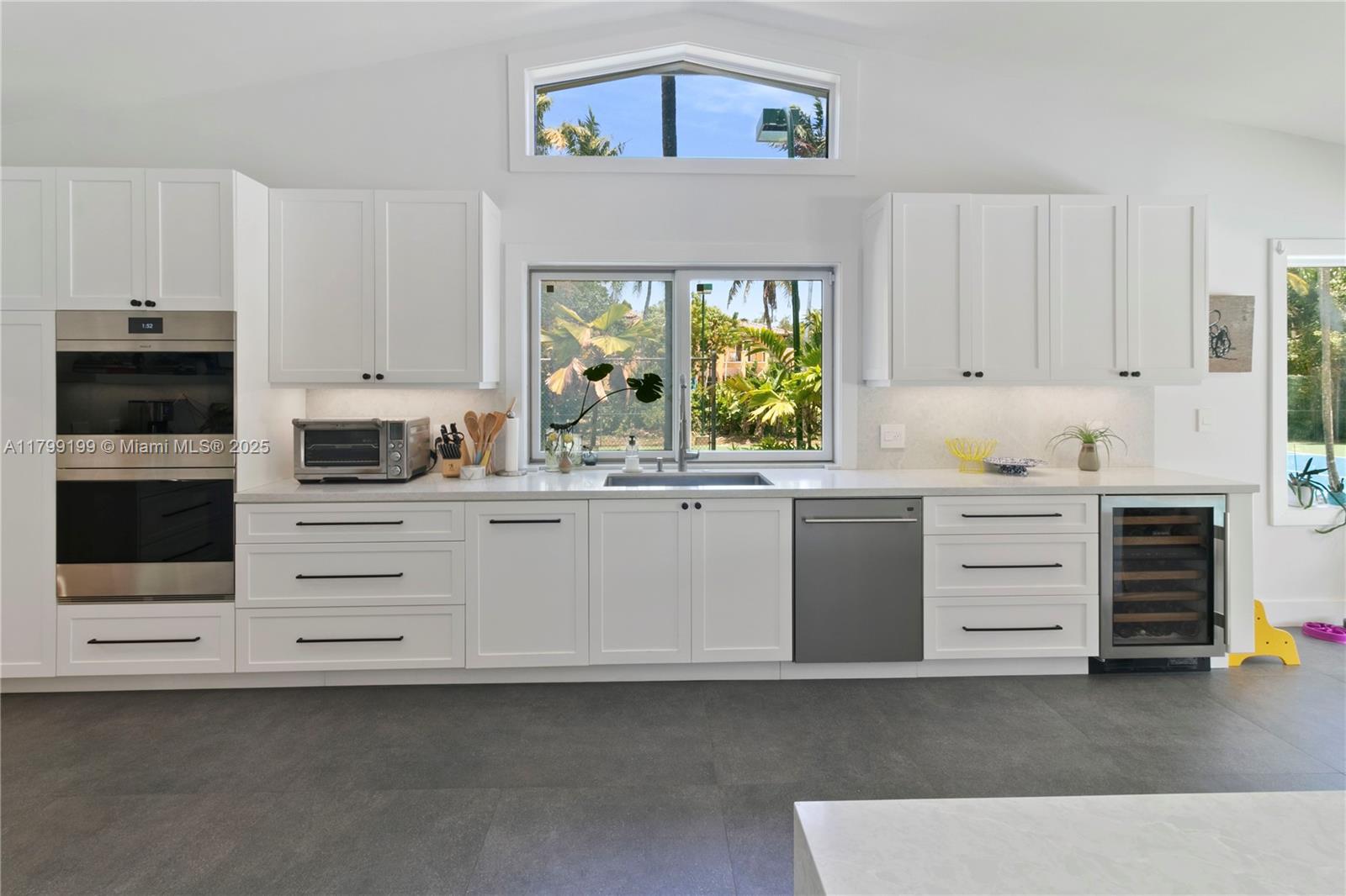 7100 SW 139th St