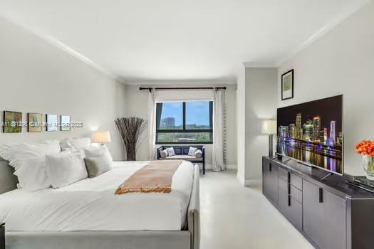 151 Crandon Blvd # 525