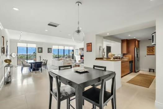 151 Crandon Blvd # 525