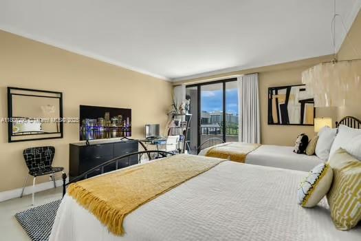 151 Crandon Blvd # 525