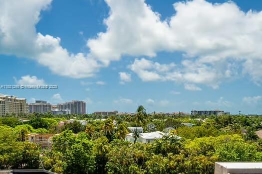 151 Crandon Blvd # 525