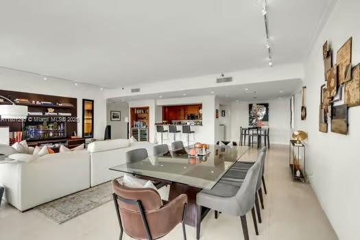151 Crandon Blvd # 525