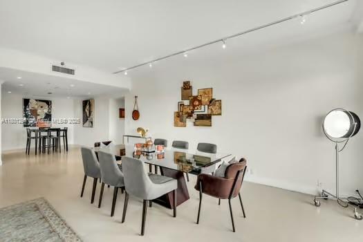 151 Crandon Blvd # 525