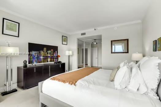151 Crandon Blvd # 525