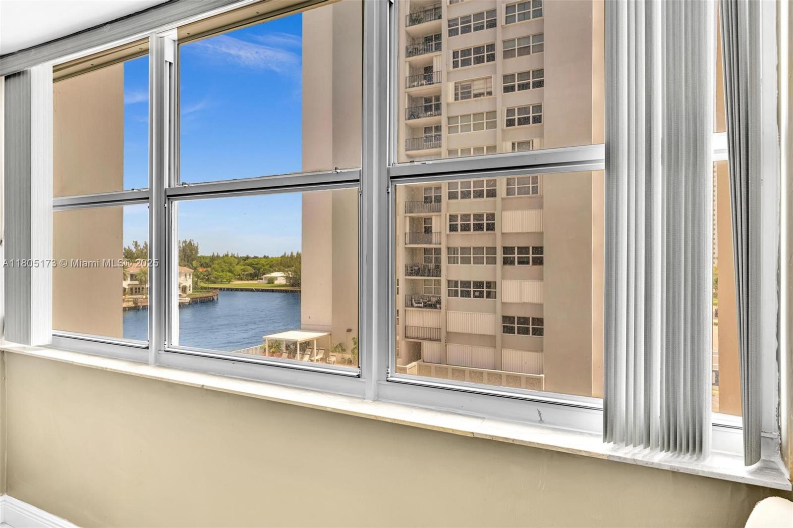 1410 S Ocean Dr # 502