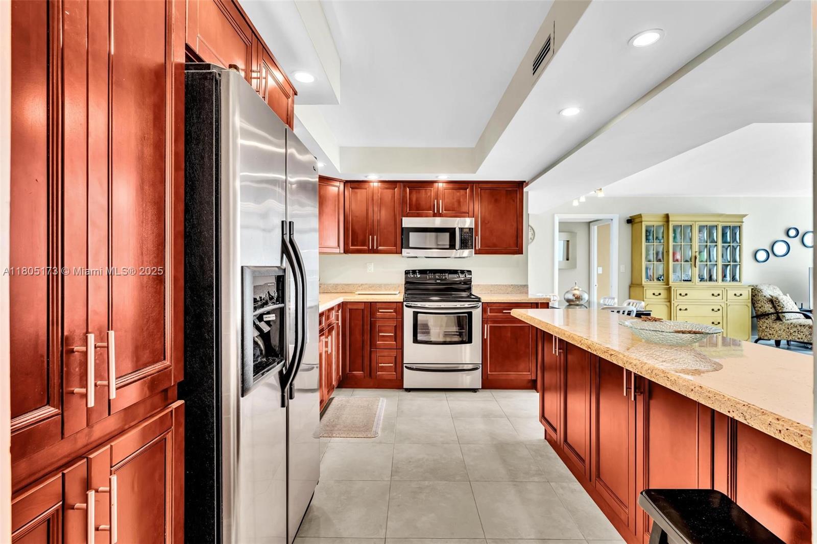 1410 S Ocean Dr # 502