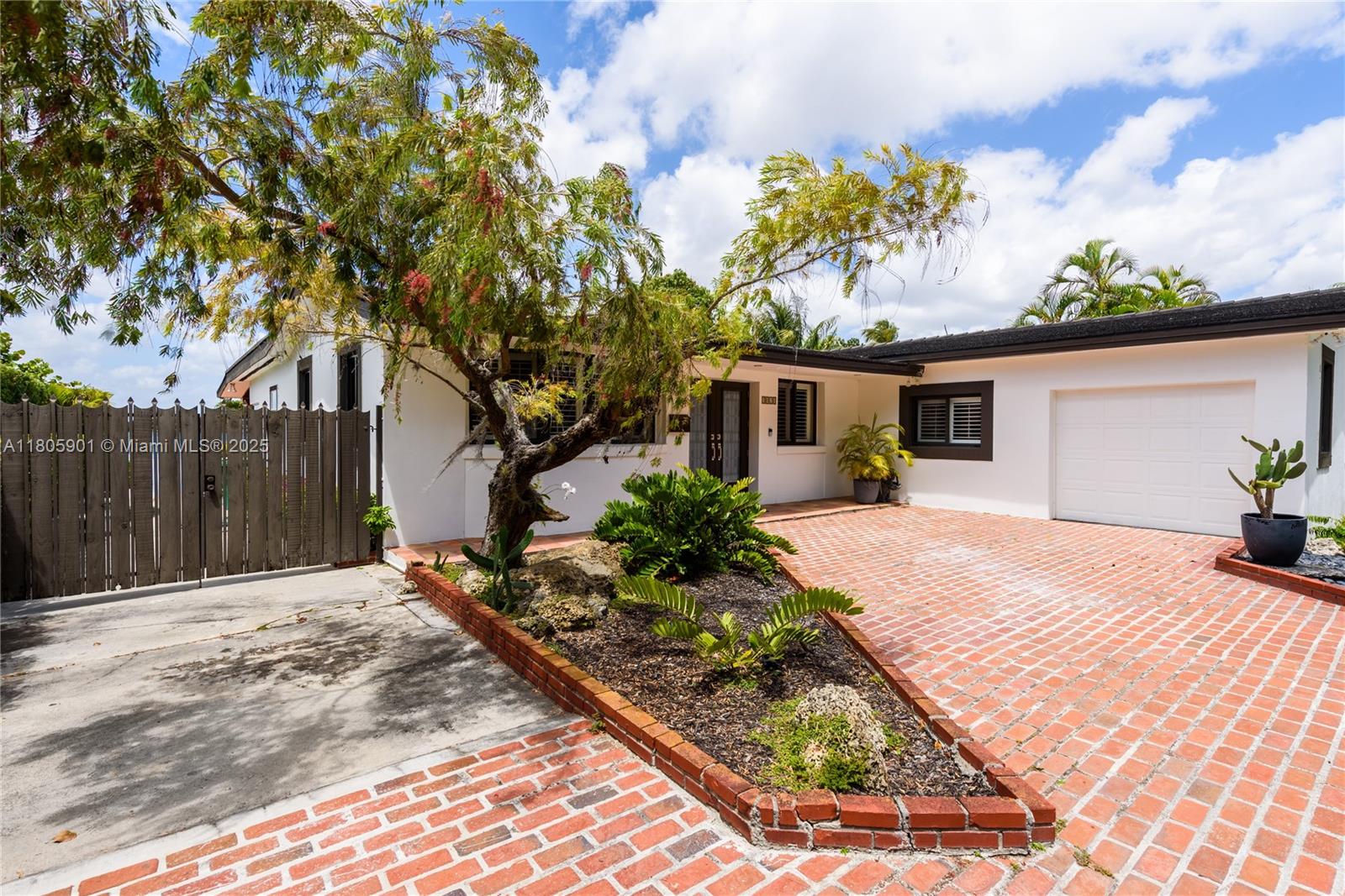 5020 SW 82nd Ave