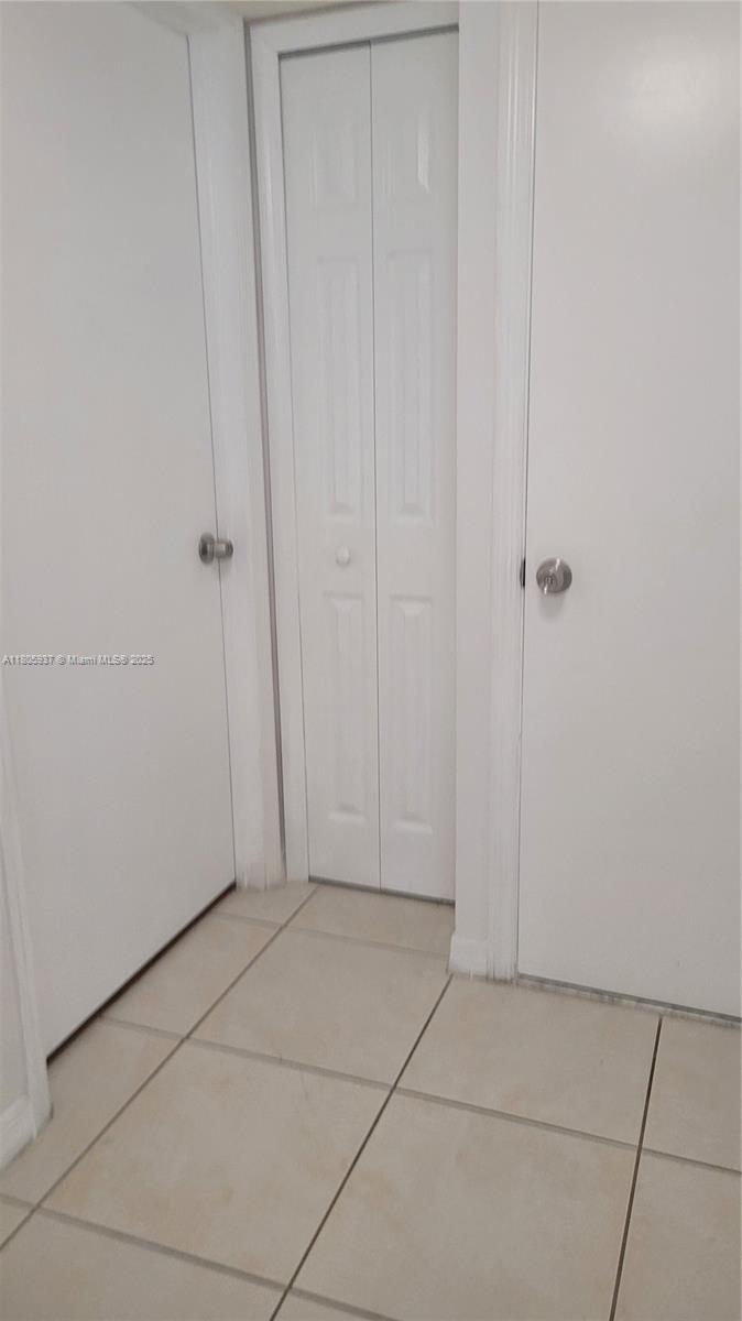 2921 SE 13th Ave # 48 Unit: 106-48