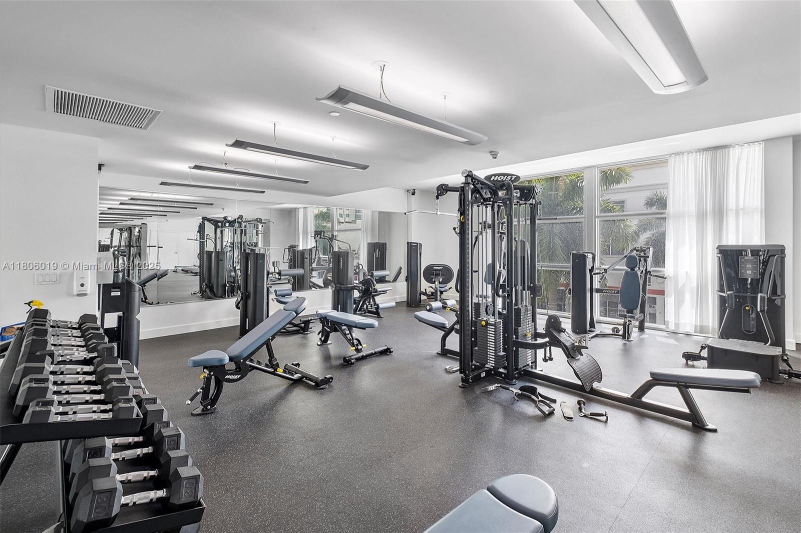 350 NE 24th St # 714