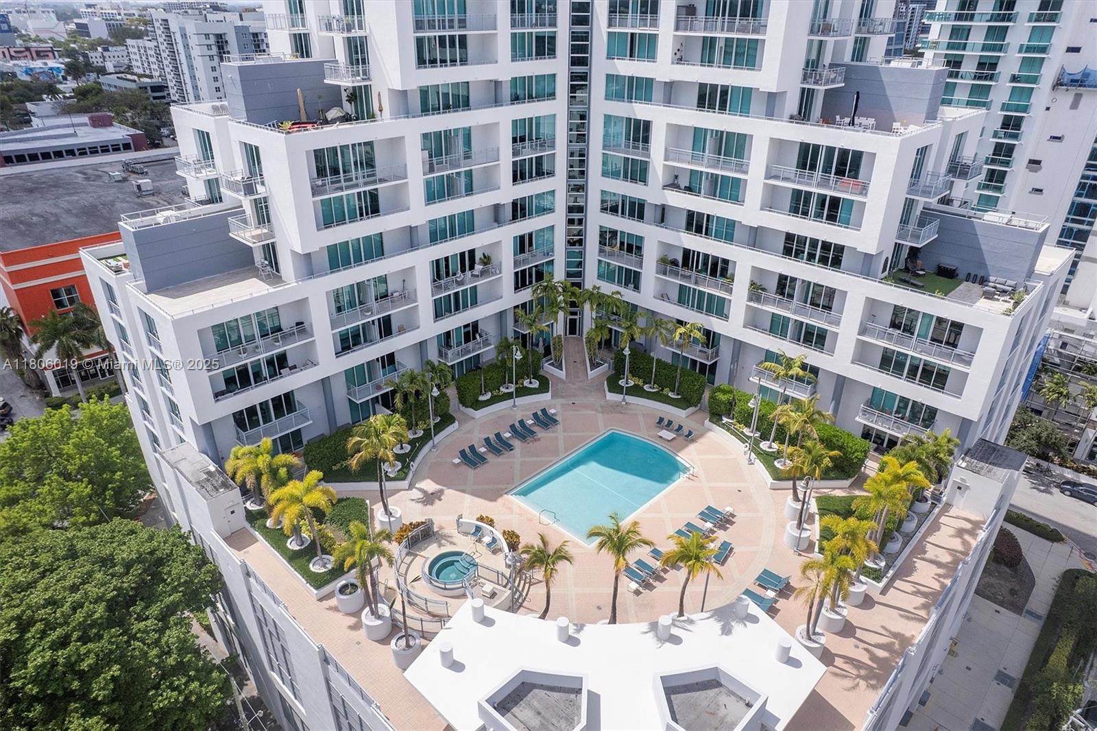 350 NE 24th St # 714