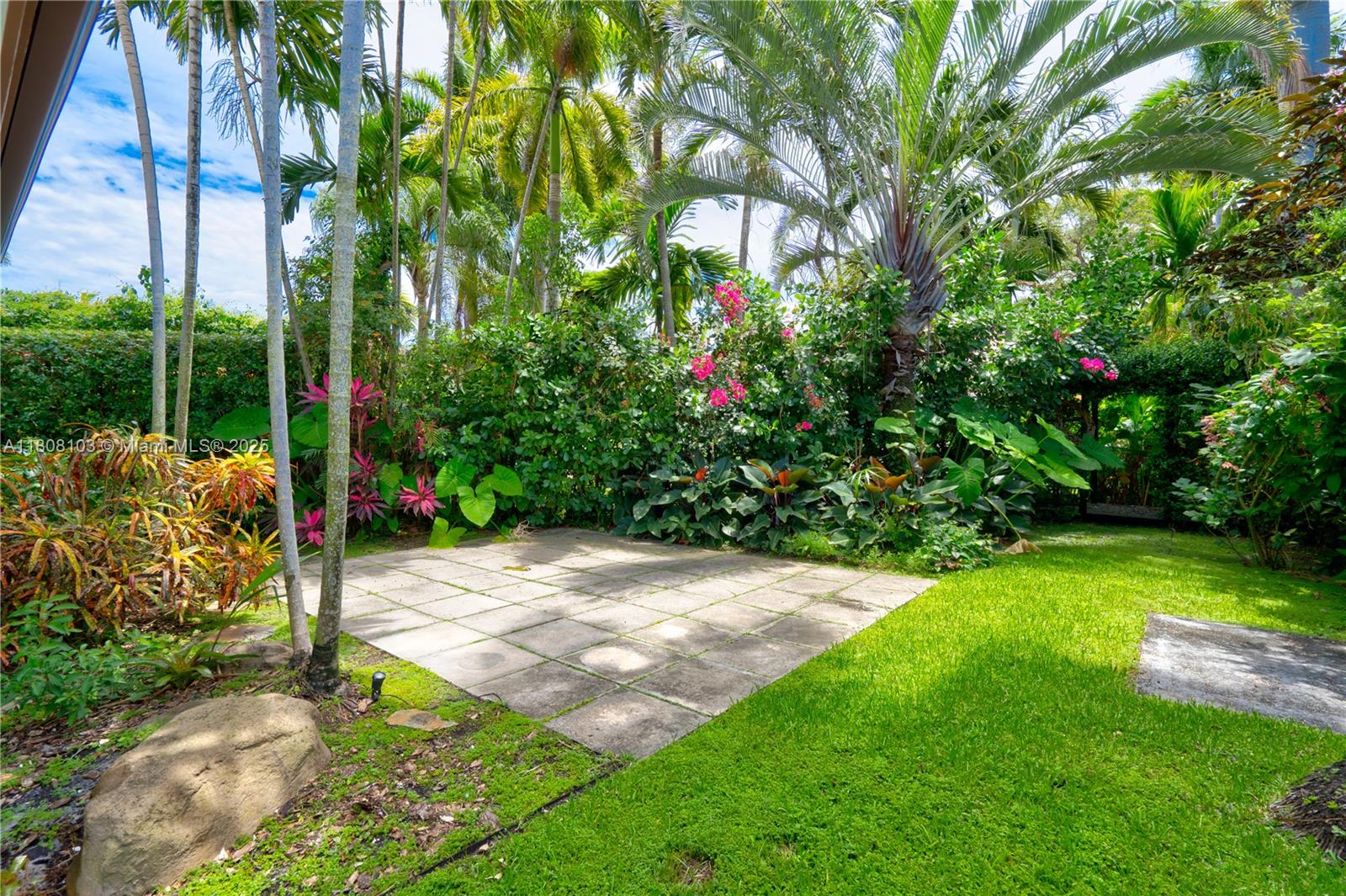 228 SW 31st Rd