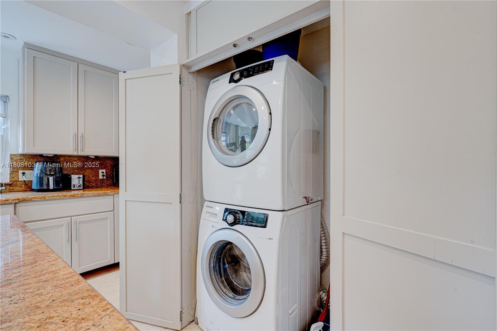228 SW 31st Rd