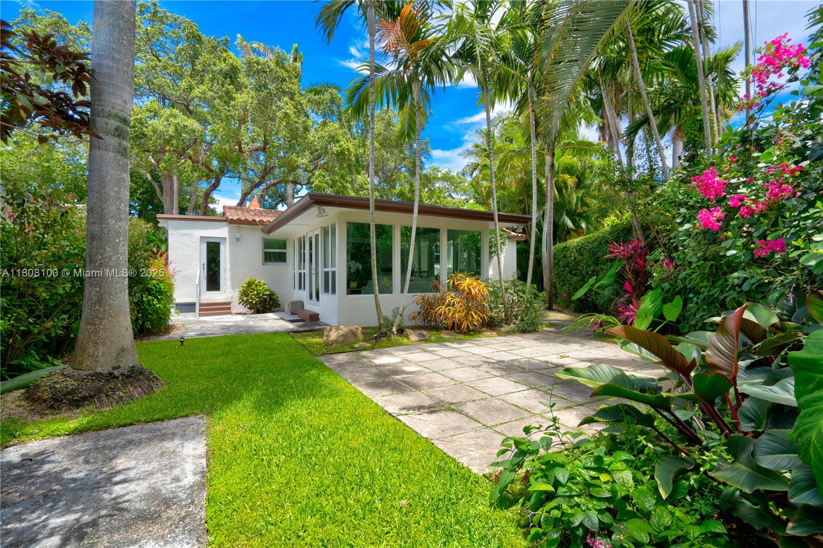 228 SW 31st Rd