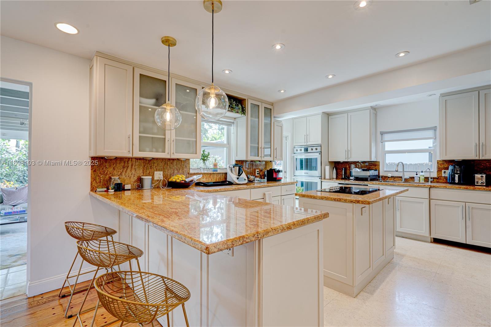 228 SW 31st Rd