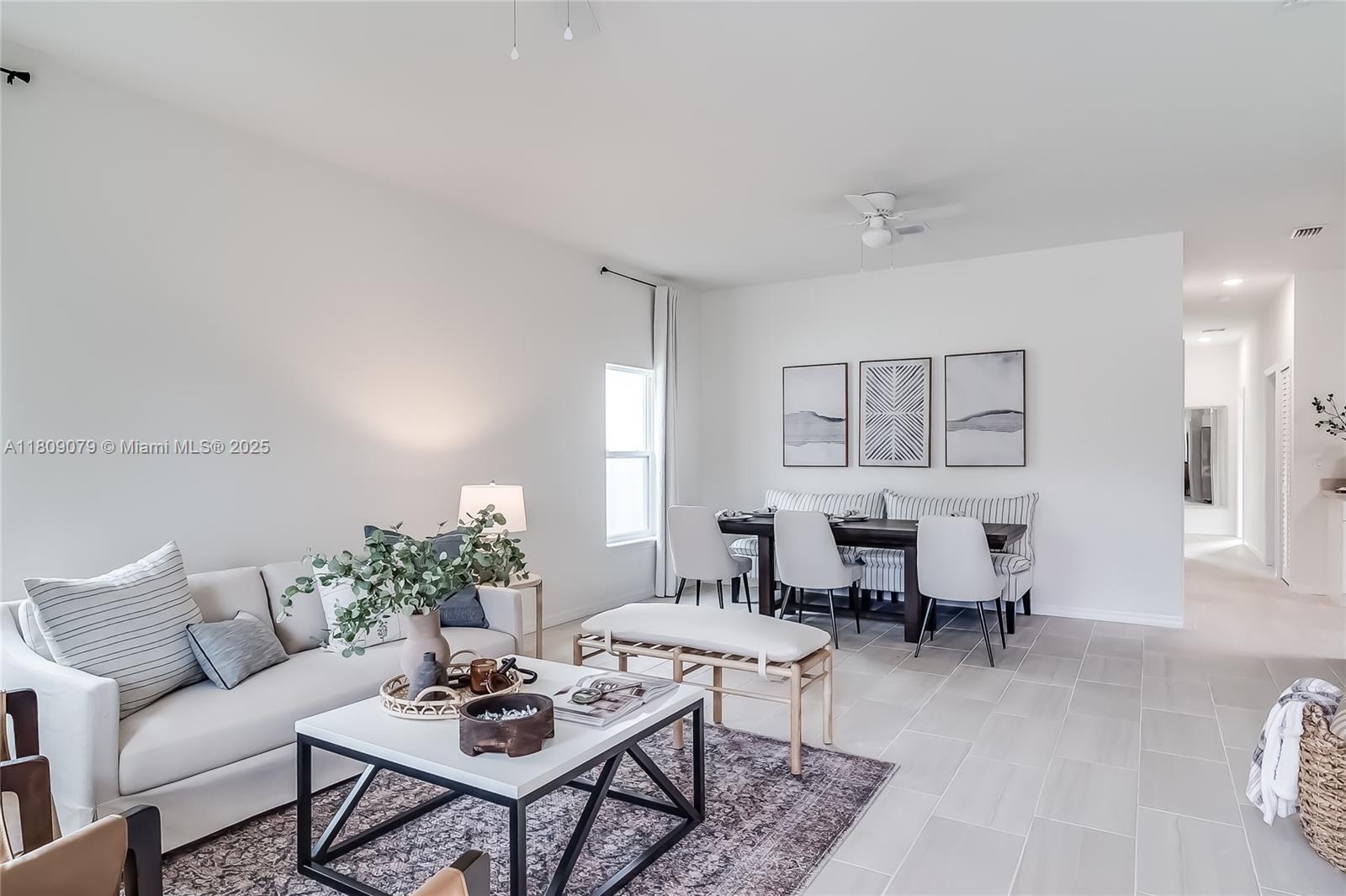 703 Salamanca Ct