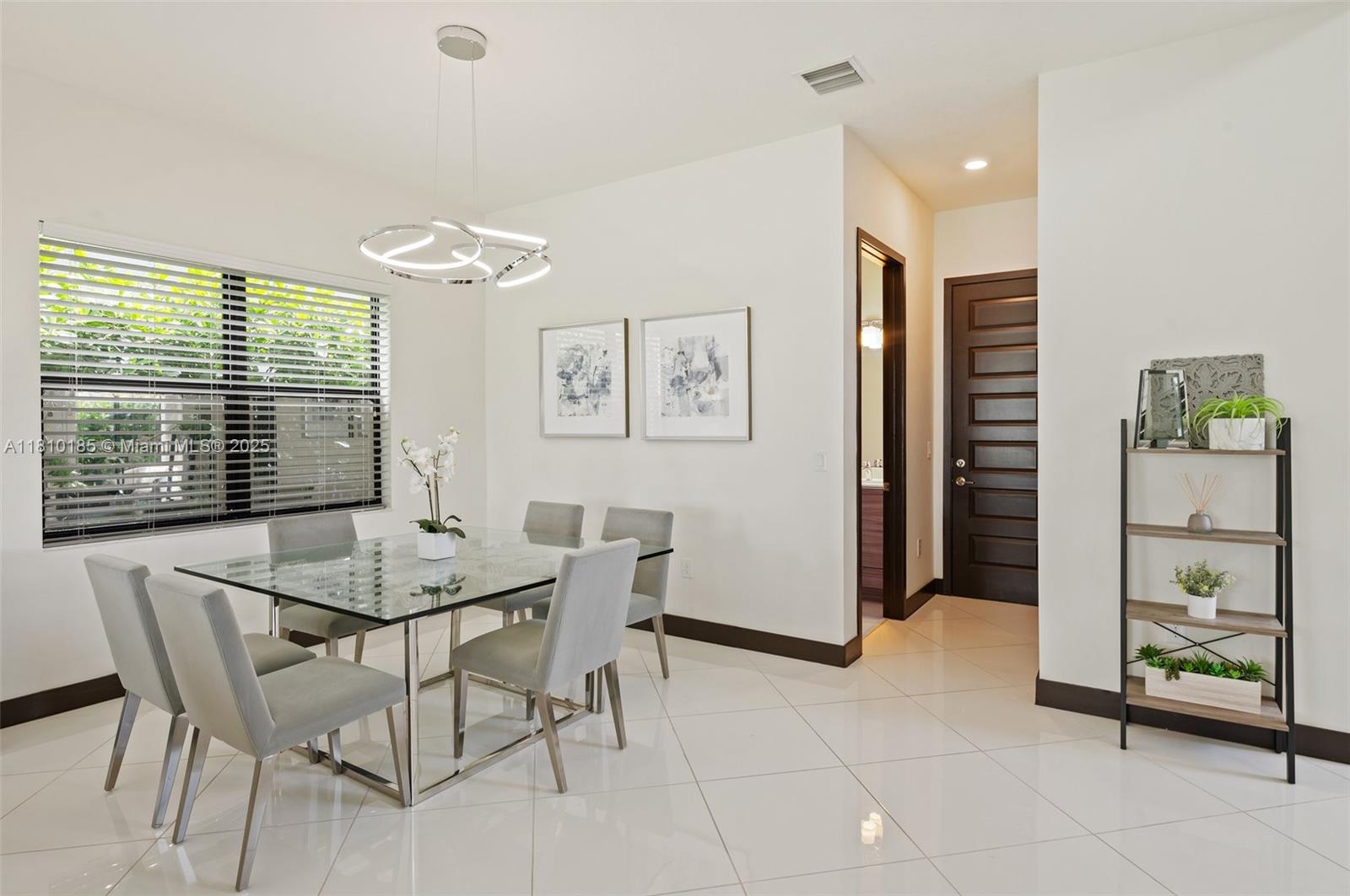 9145 NW 154th Ter