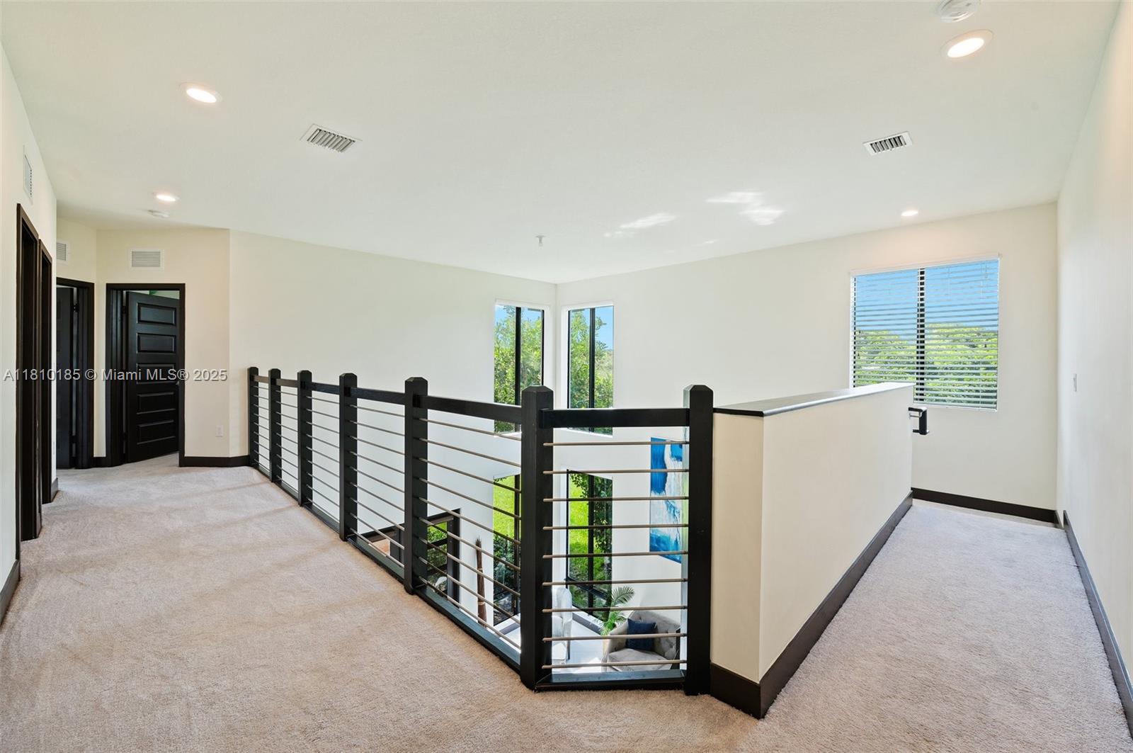 9145 NW 154th Ter